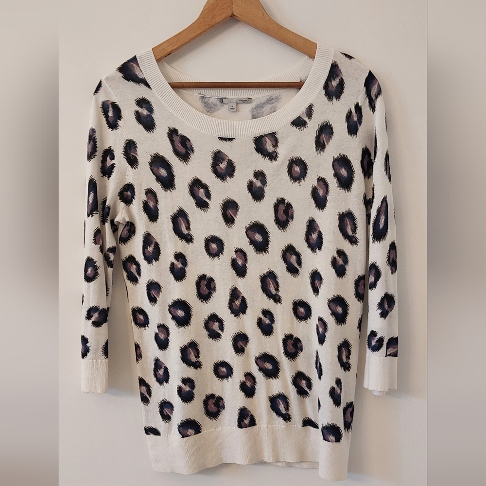 Medium Halogen Animal Print Long Sleeve Lightweight Sweater Blouse